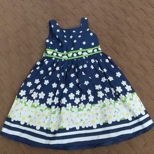 Spring Daisy Dress